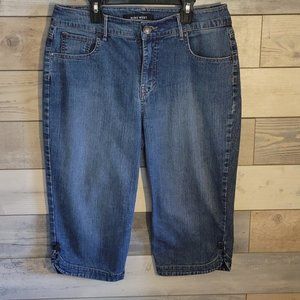 Women's Nine West Jean Capris!